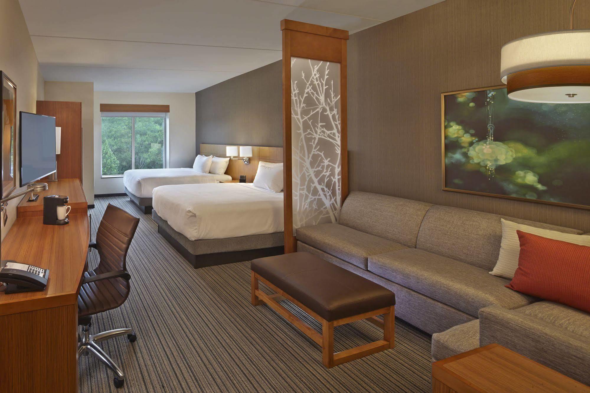 Hyatt Place Chapel Hill Bagian luar foto