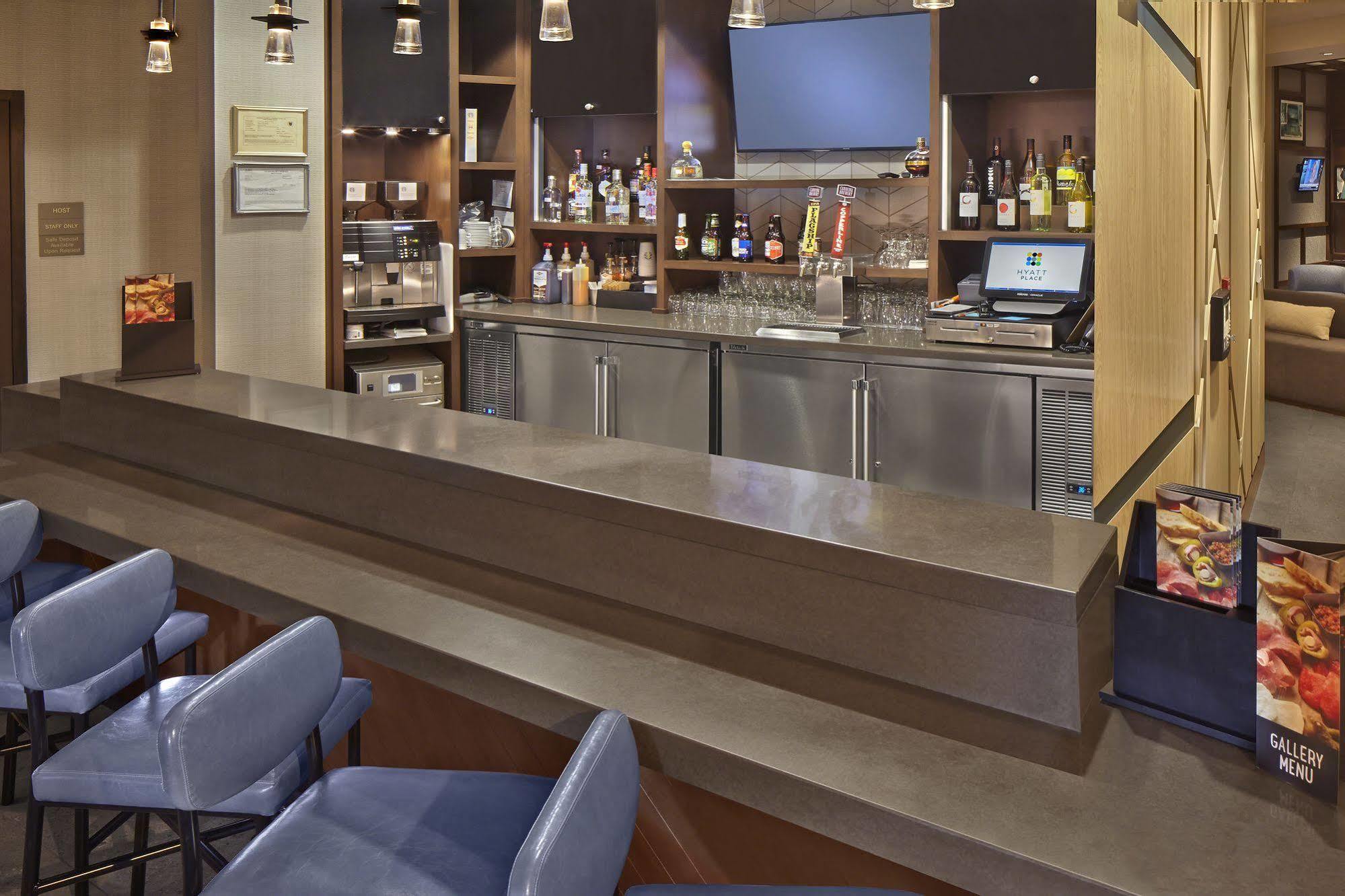 Hyatt Place Chapel Hill Bagian luar foto