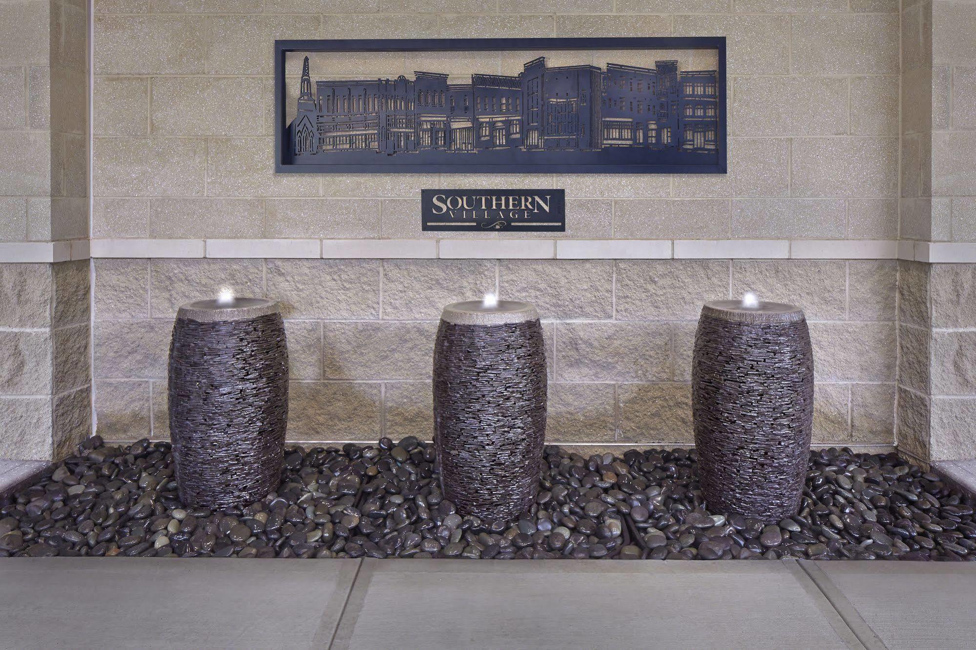 Hyatt Place Chapel Hill Bagian luar foto